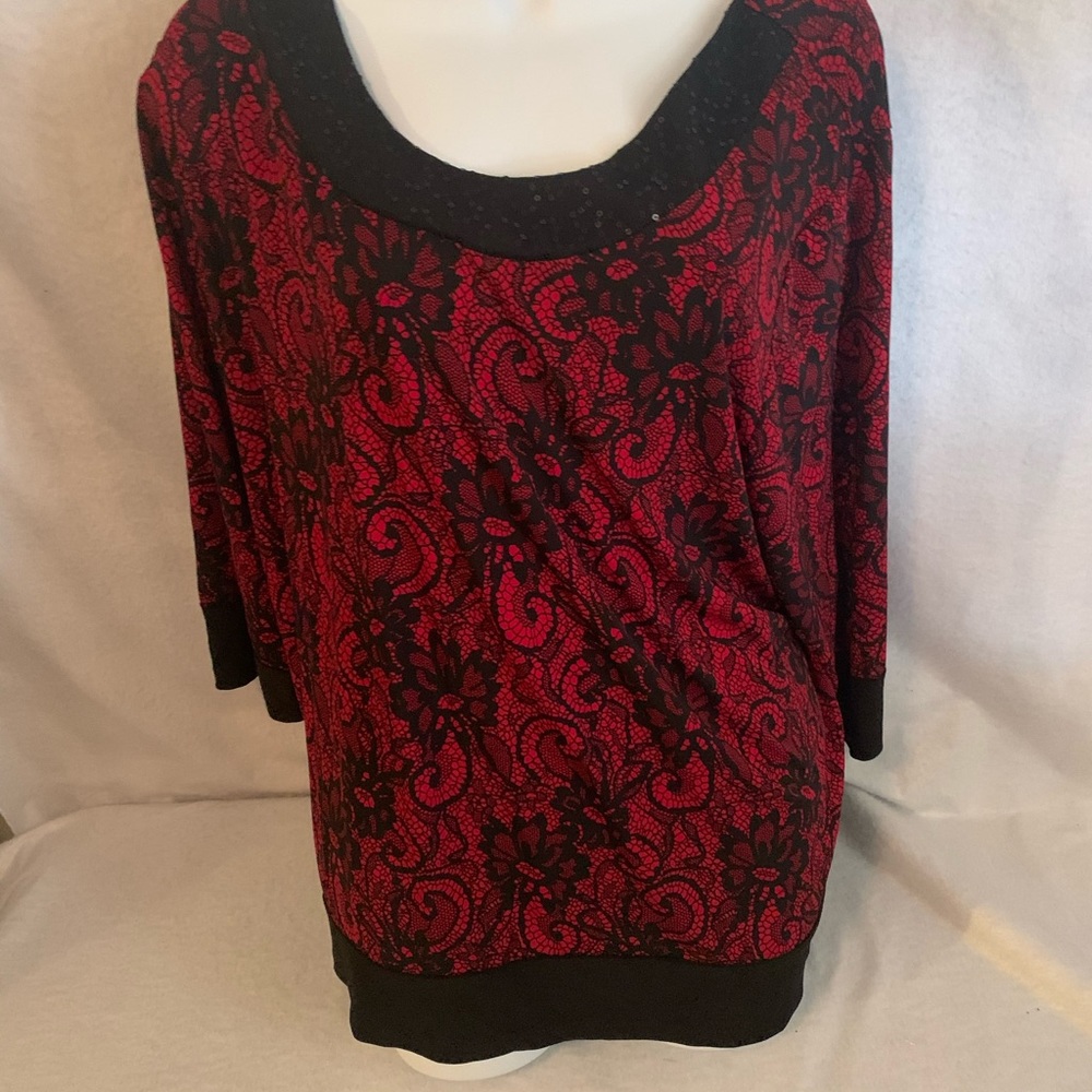 A jaclyn smith blouse